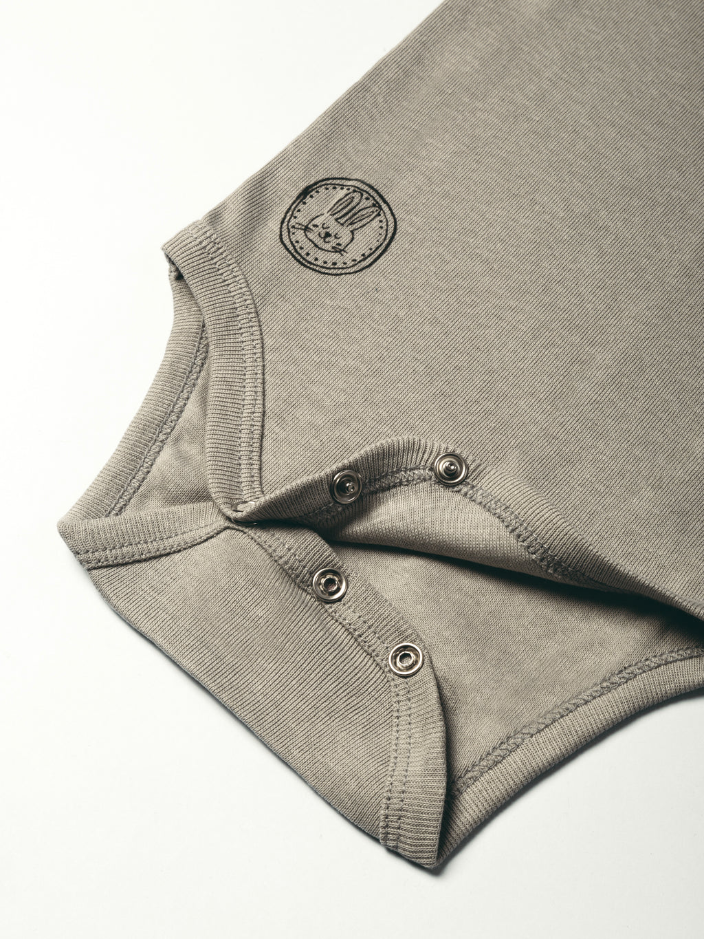 بدلة جسم بأكمام طويلة فائقة النعومة