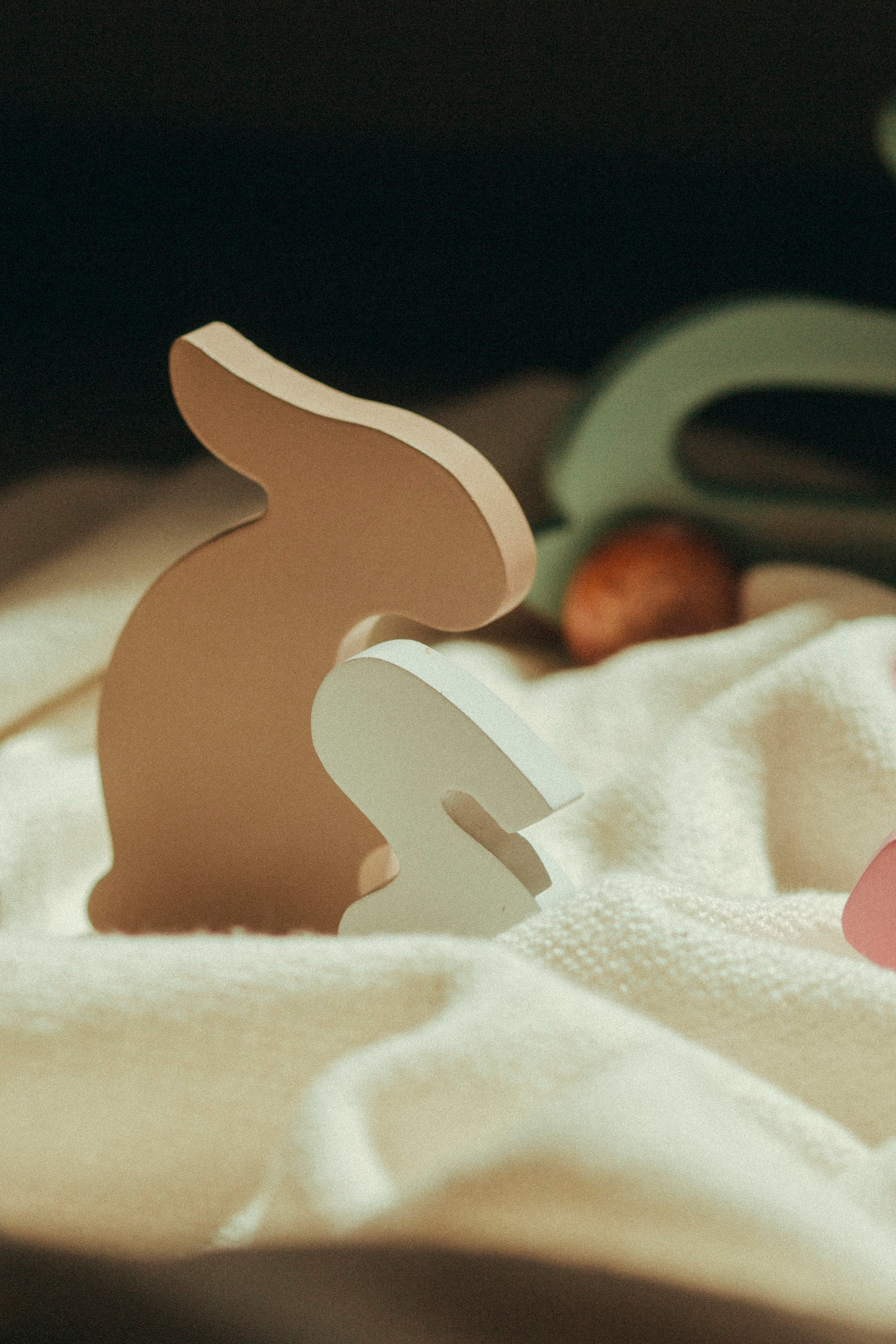 لعبة أرنب خشبية للأم وابنتها